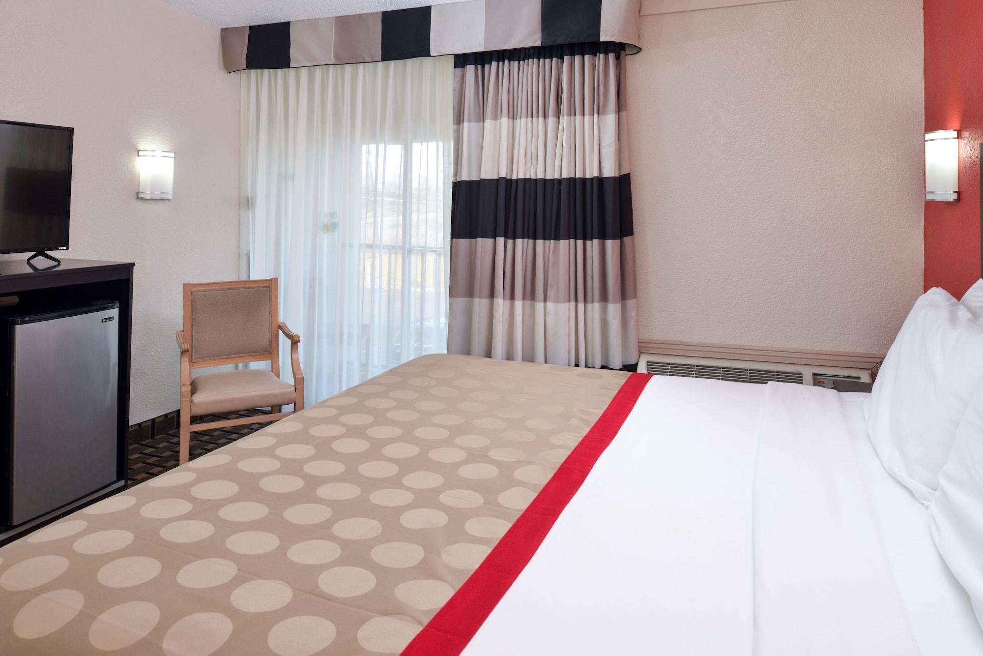 รามาดา บาย วินด์แฮม แกรนด์จังค์ชัน Hotel ภายนอก รูปภาพ